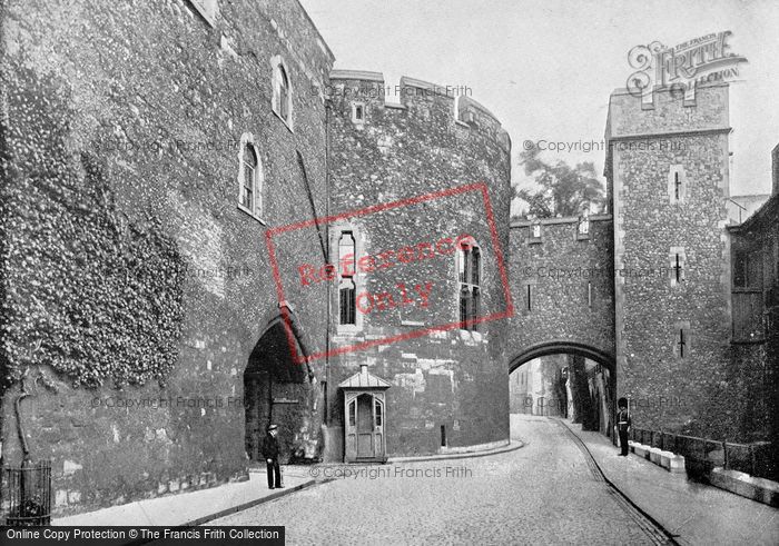 Photo of London, Tower Of London, The Bloody Tower c.1895