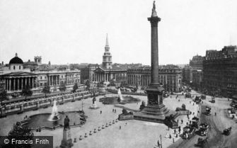 London, Trafalgar Square 1890