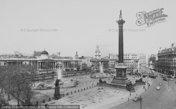 Photo of London, Trafalgar Square c.1955