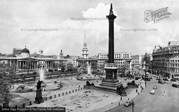Photo of London, Trafalgar Square c.1965