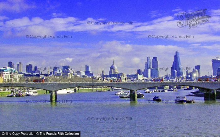 Photo of London, View Downstream From Hungerford Bridge 2014
