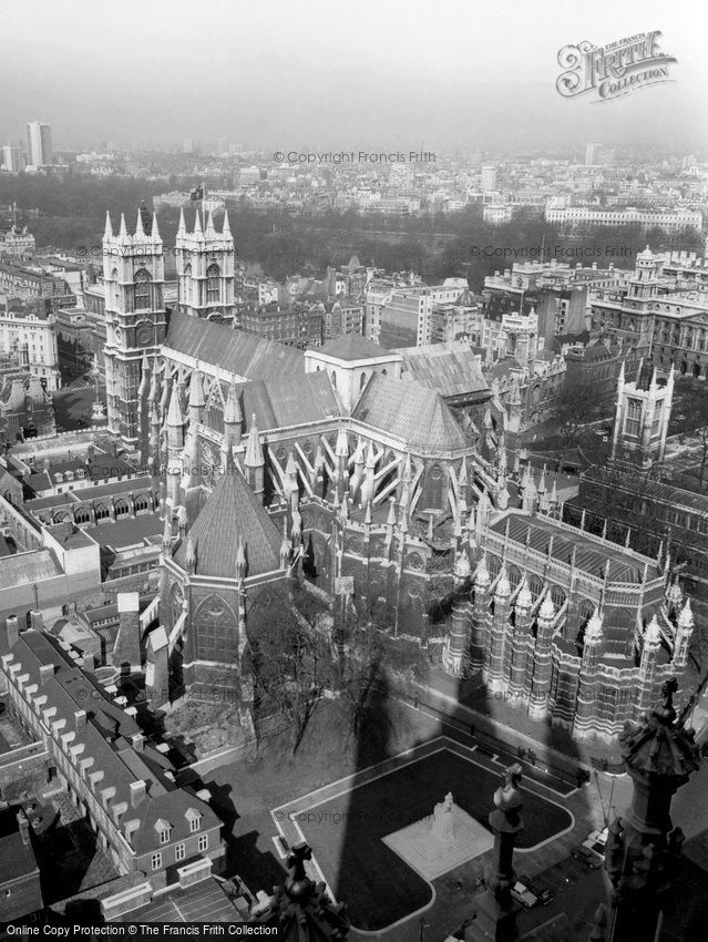 London, Westminster Abbey c1965