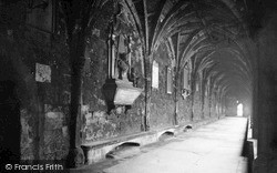 Westminster Abbey, Cloisters c.1900, London
