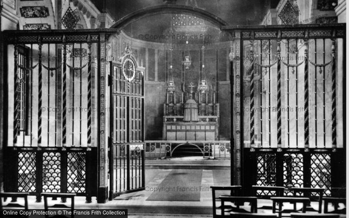 Photo of London, Westminster Cathedral, The Blessed Sacrament Chapel c.1930
