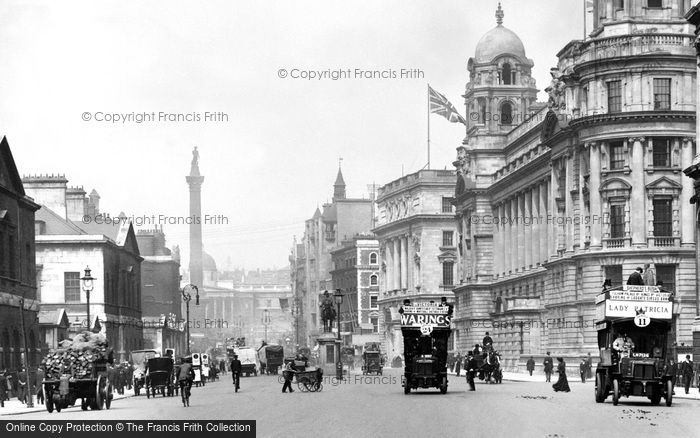 Photo of London, Whitehall c.1910