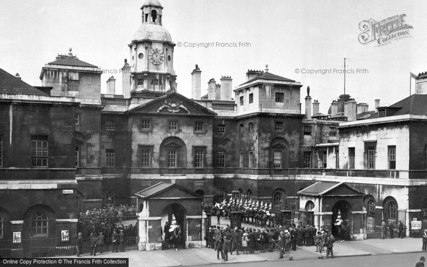 London, Whitehall, Horse Guards c1930
