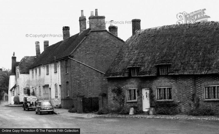 Photo of Long Crendon, High Street 1962