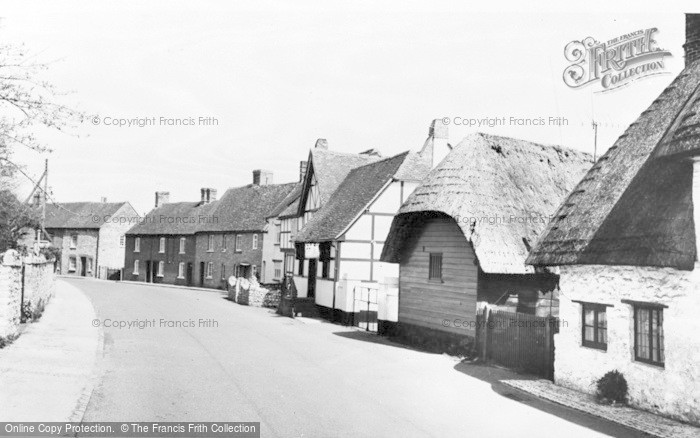 Photo of Long Crendon, High Street c.1965