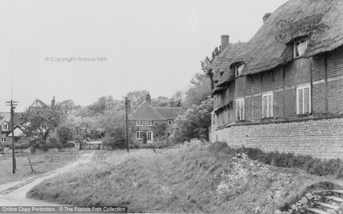 Photo of Long Crendon, The Mound, Lower End c.1960