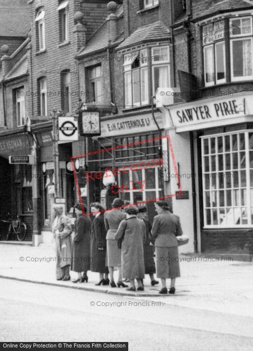 Photo of Long Ditton, At The Bus Stop, Portsmouth Road c.1955