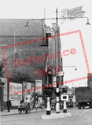 Derby Road 1950, Long Eaton