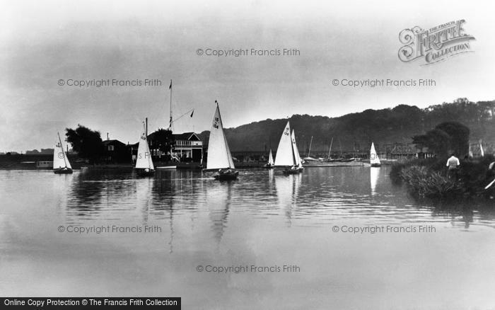Photo of Long Eaton, Trent Lock, Boat House c.1960