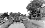 Trent Lock c.1950, Long Eaton