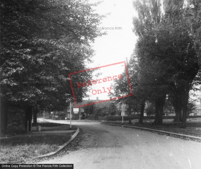 Photo of Long Itchington, Leamington Road c.1955