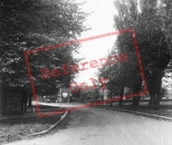 Leamington Road c.1955, Long Itchington