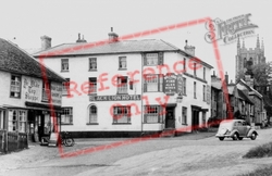 The Black Lion Hotel c.1955, Long Melford
