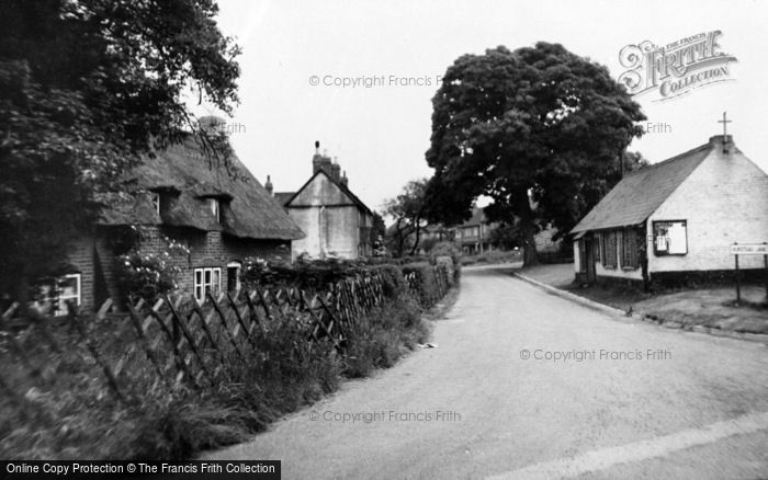 Photo of Longfield Hill, Nurstead Lane c.1960