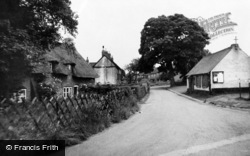 Nurstead Lane c.1960, Longfield Hill