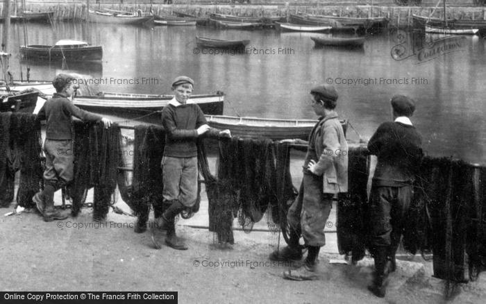 Photo of Looe, Boys At The Harbour 1906