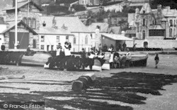 Children By The Lifeboat House 1888, Looe