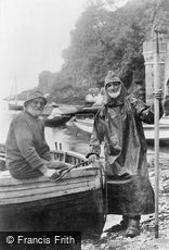 Looe, Fishermen 1906