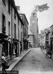 Fore Street And Town Hall 1906, Looe
