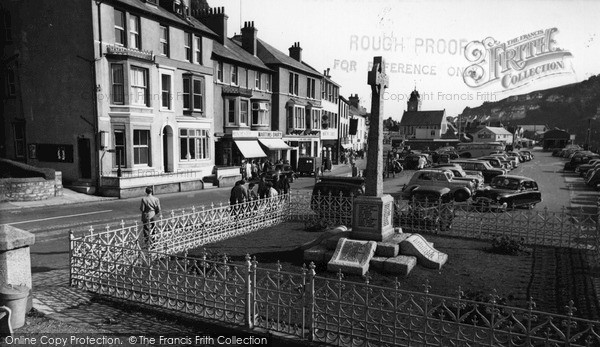 Photo of Looe, Memorial Corner c.1960