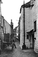 Old Street 1912, Looe