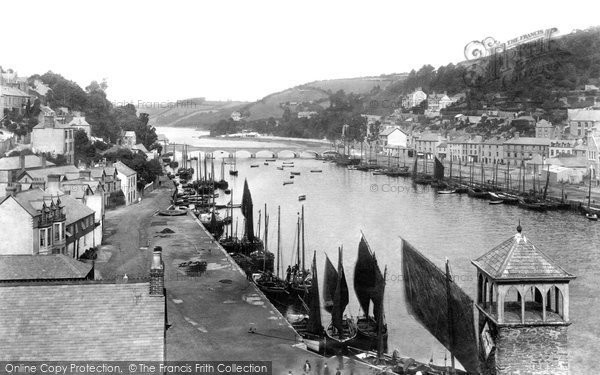 Photo of Looe, The Harbour 1901