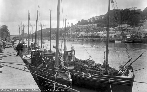 Photo of Looe, The Harbour 1931