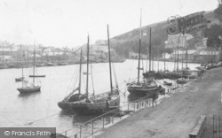 The Harbour, Fishing Boats 1901, Looe
