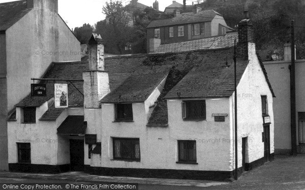 Photo of Looe, The Jolly Sailor c.1955