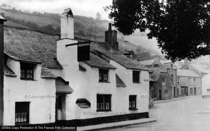 Photo of Looe, The Jolly Sailor Inn c.1935