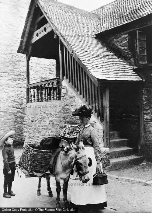 Photo of Looe, The Old Guildhall 1906