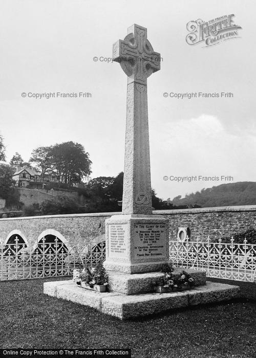 Photo of Looe, The War Memorial 1922