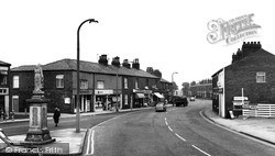 Leyland Road c.1965, Lostock Hall