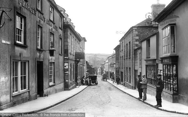 Photo of Lostwithiel, Fore Street 1906