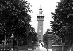 Carillon Tower And Queens Park Entrance c.1955, Loughborough