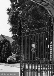 College Gate c.1955, Loughborough