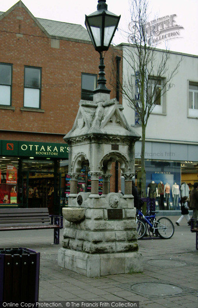 Photo of Loughborough, Fearon's Fountain 2005