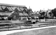 Loughborough, Queen's Park c1960