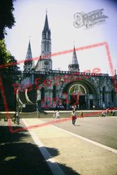 Basilica Of Our Lady Of The Rosary 1994, Lourdes