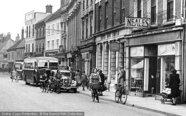Photo of Louth, Mercer Row c.1955