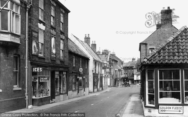 Photo of Louth, Upgate 1949