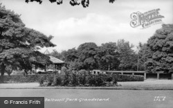 Saltwell Park Grandstand c.1955, Low Fell