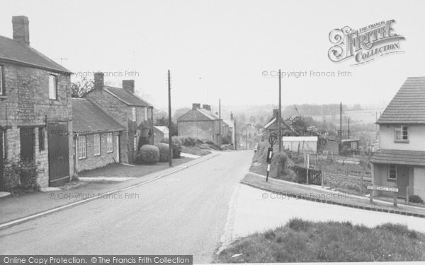 Photo of Lower Heyford, Freehold Street c.1960