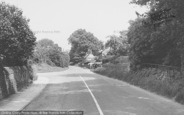 Photo of Lower Heyford, Station Road c.1960
