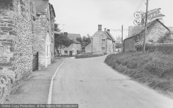 Photo of Lower Heyford, The Green c.1960
