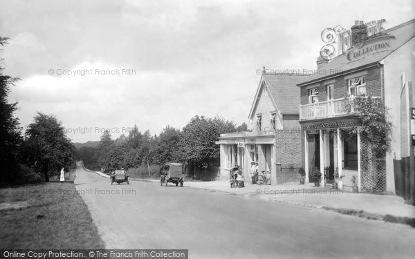 Photo of Lower Kingswood, London Road 1915