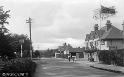 London Road 1915, Lower Kingswood